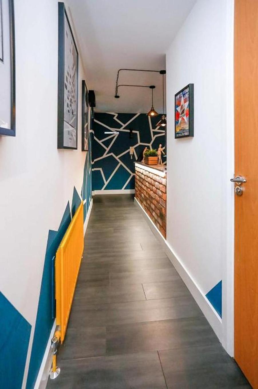 Funky City Apartment - Secure Parking - Wifi - Sleeps 6 - No Parties Belfast Kültér fotó